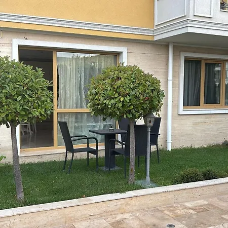 2-bedroom In Florence Boutique Свети-Влас