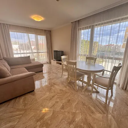 2-bedroom In Florence Boutique Апартаменты 4*